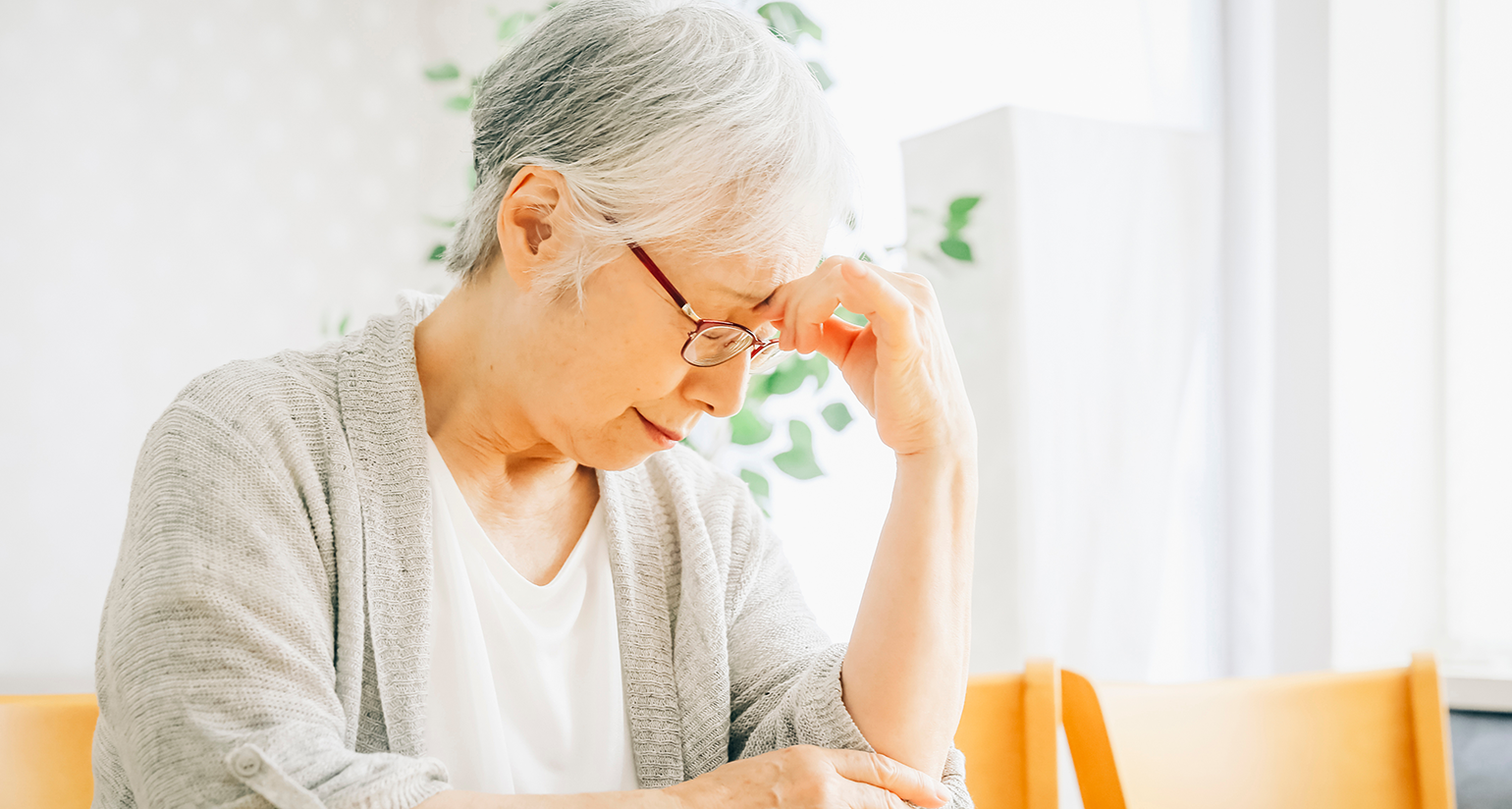 レビー小体型認知症とは？主な症状と家族ができることを解説